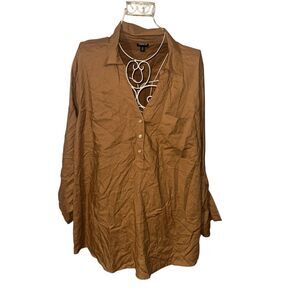 NEW WITH TAGS Torrid Linen Pocket Henley Long Sleeve Top Woman Size 3X with gold